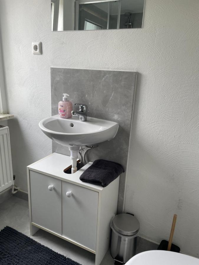 Ferienwohnung Monteurwohnung Kassel Zentral Ll Экстерьер фото