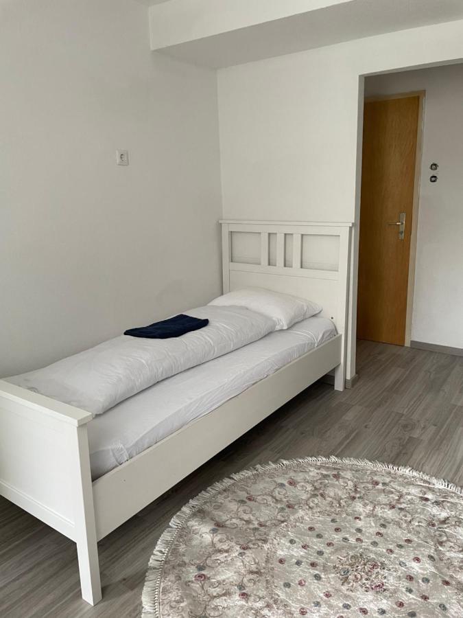 Ferienwohnung Monteurwohnung Kassel Zentral Ll Экстерьер фото